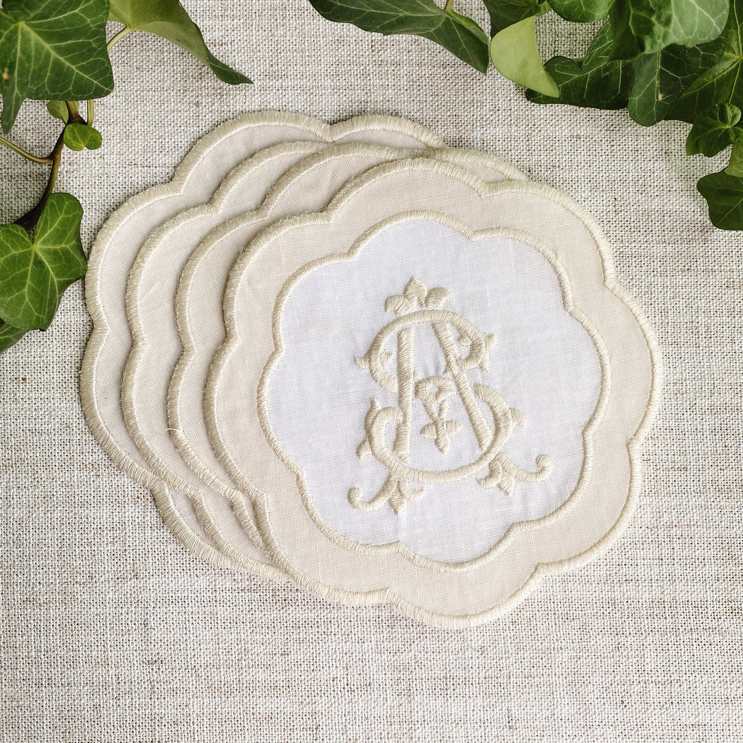 Eloise Cocktail Napkins
