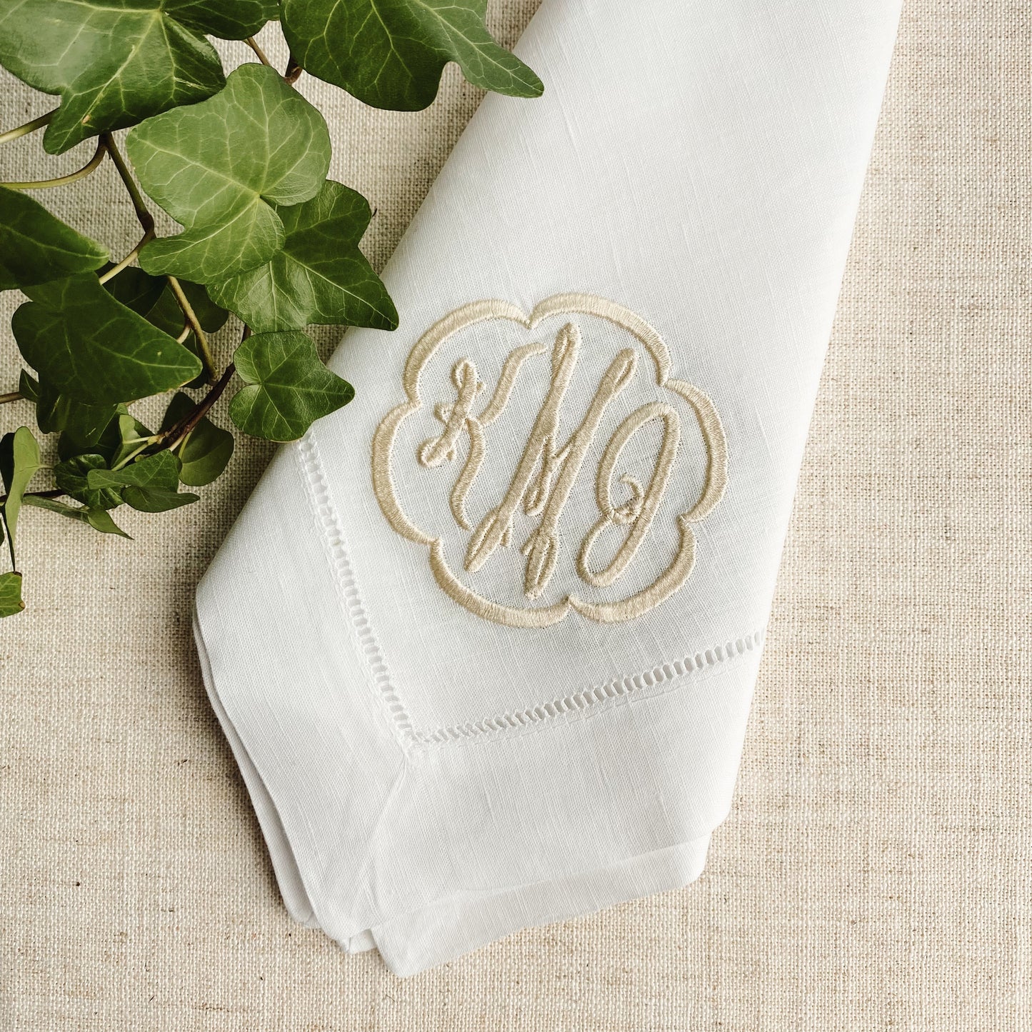 Linen Dinner Napkins - Addie Monogram