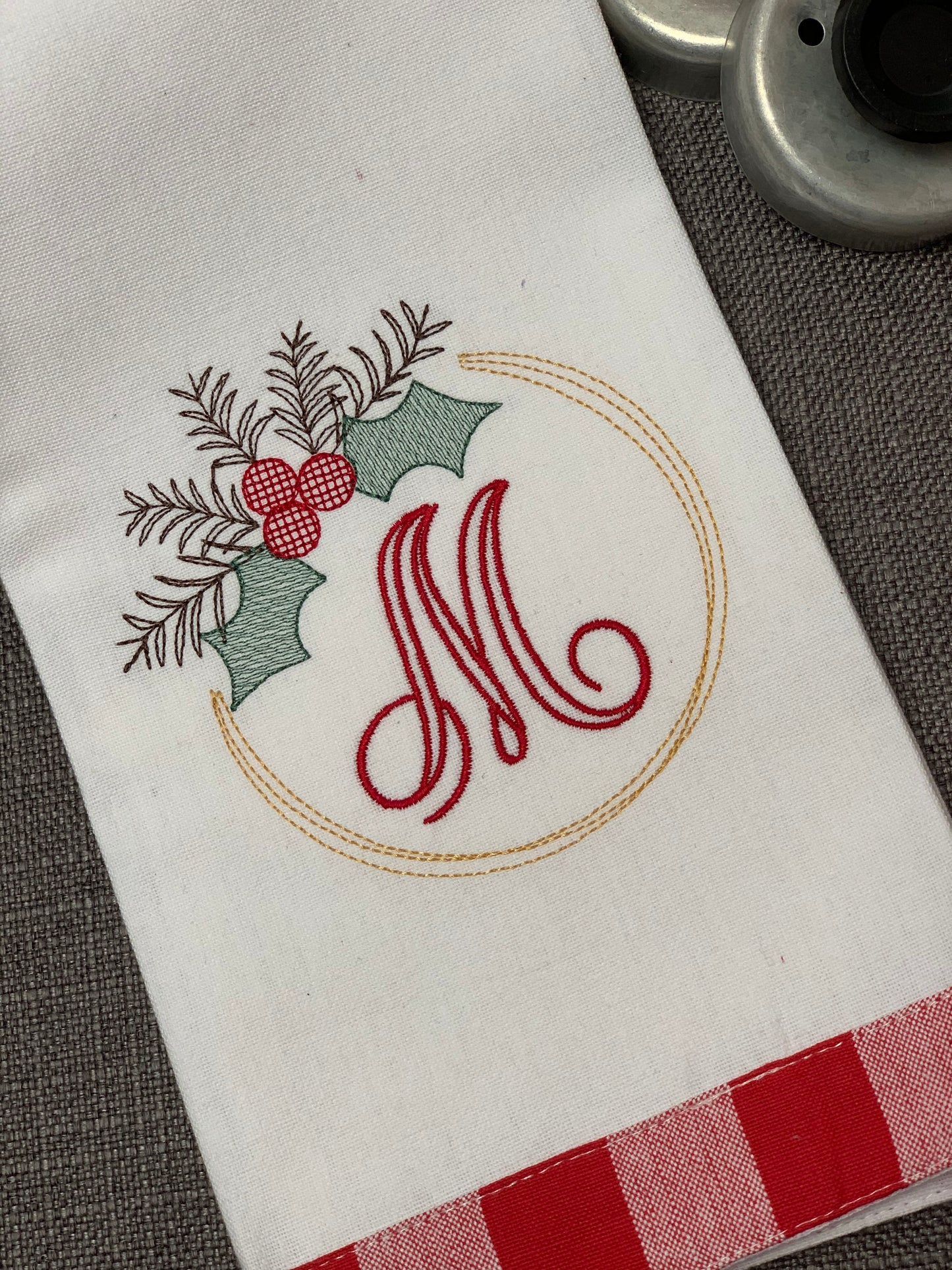 Sketchy Holly Wreath Hand Towel