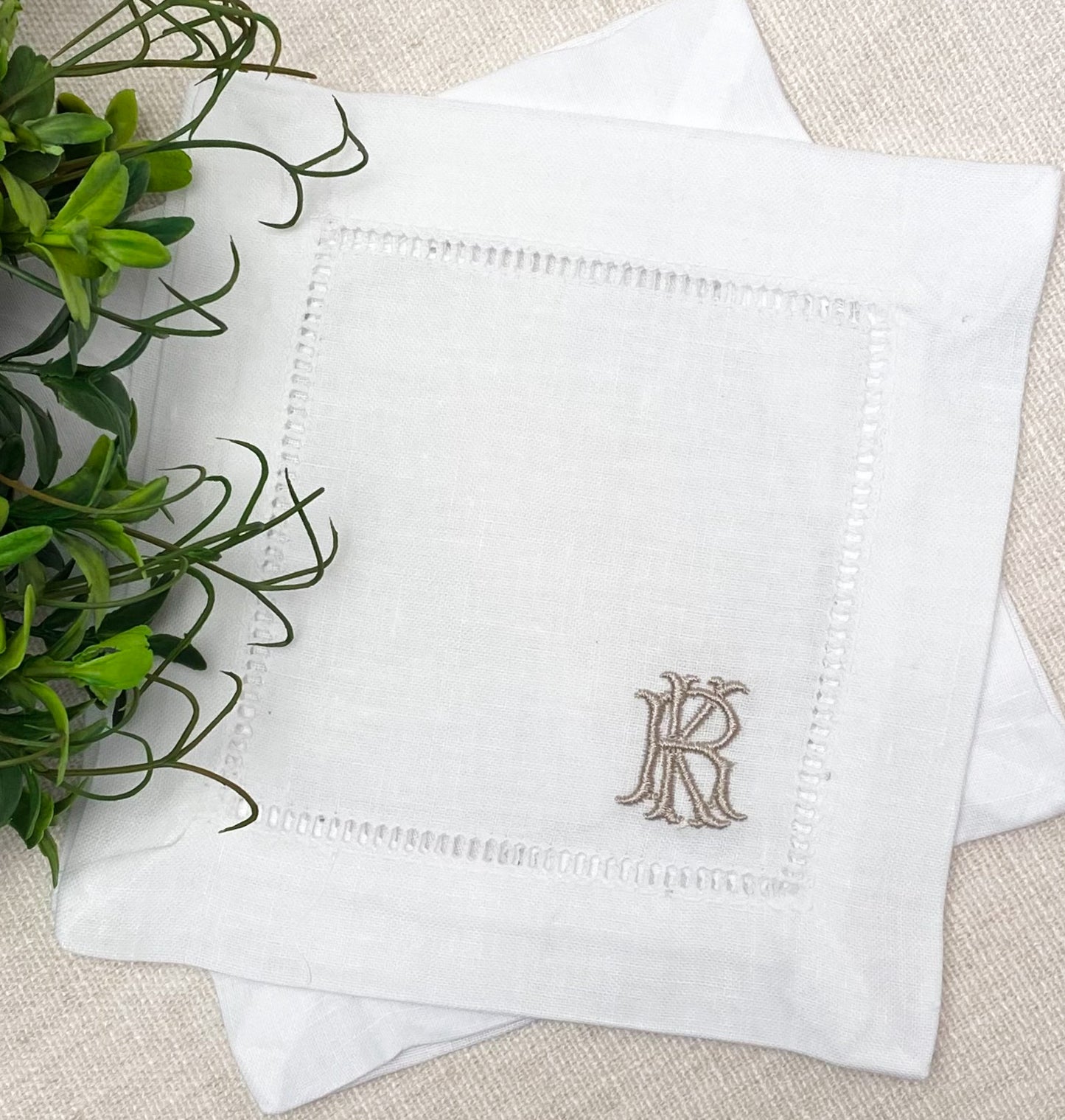 Willa Mono Small Cocktail Napkins
