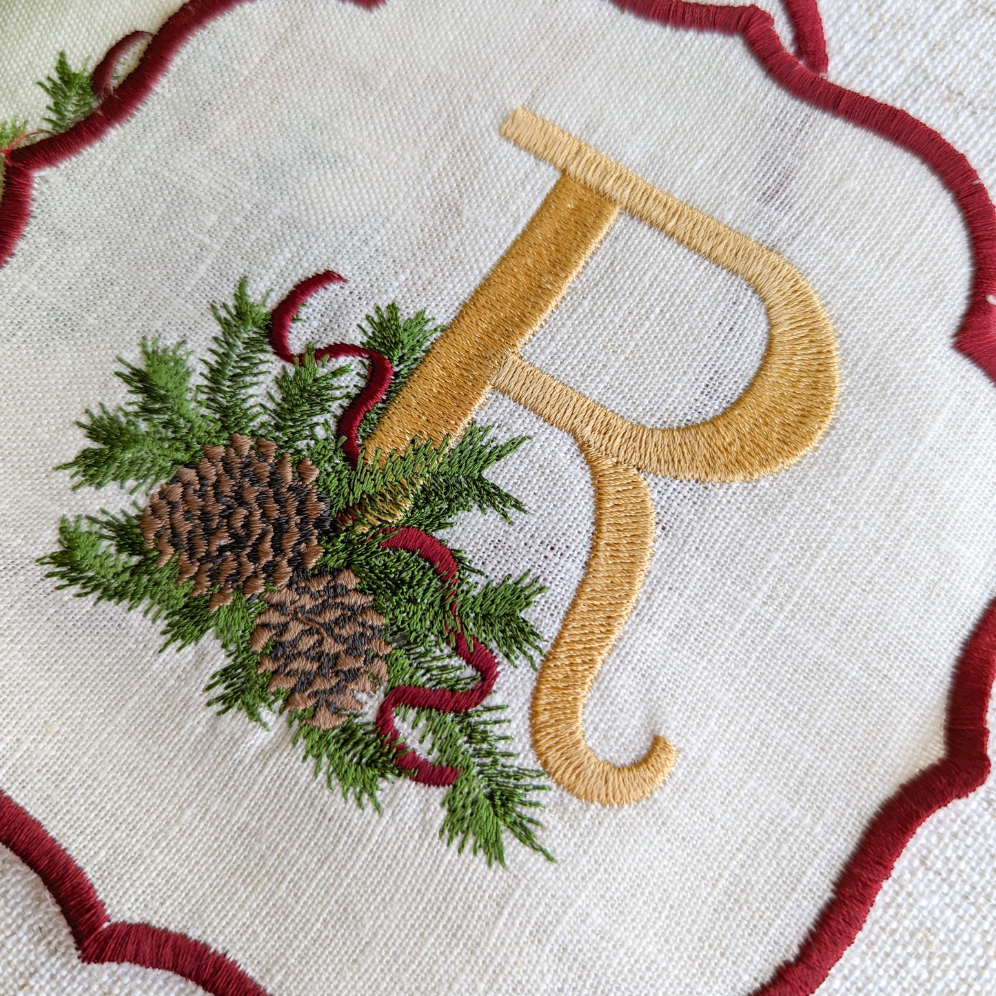 Holiday Pinecone Cocktail Napkins