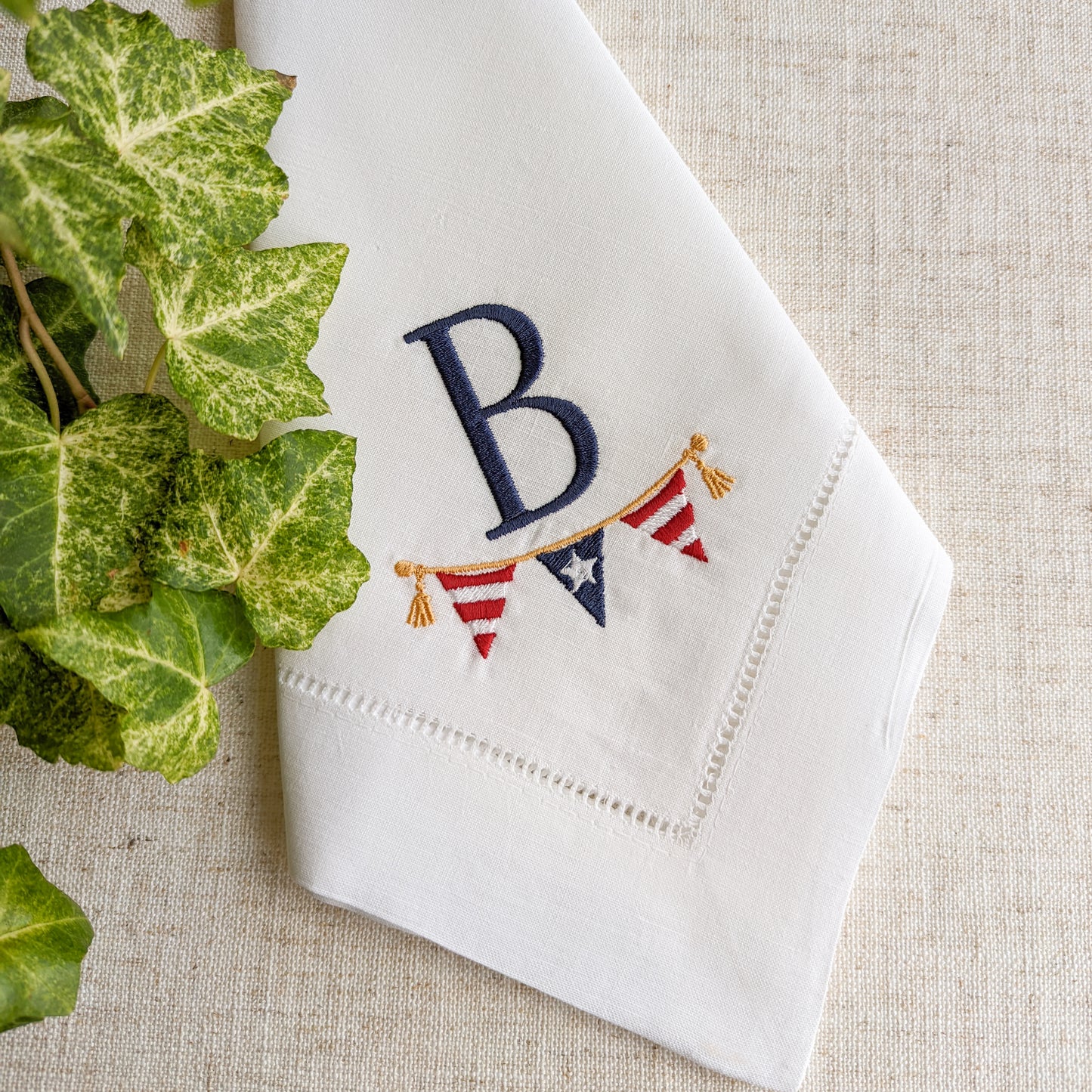 Patriotic Pennant Dinner Napkins