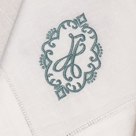 Elegant Frame Dinner Napkins