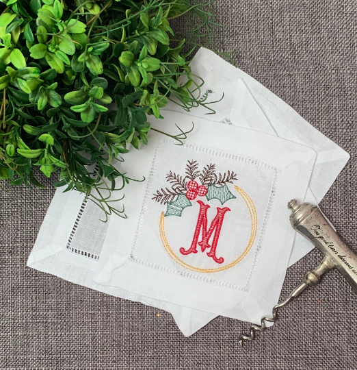 Sketchy Holly Wreath Cocktail Napkins