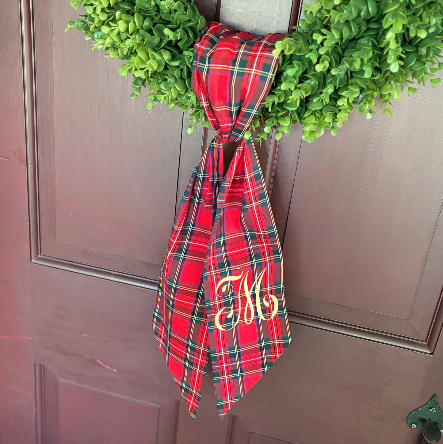 Festive Door Hanger Custom Monogram Holiday Home Accent Scottish Heritage Celtic Christmas Personalized Housewarming Newlywed Gift Family Initial Display