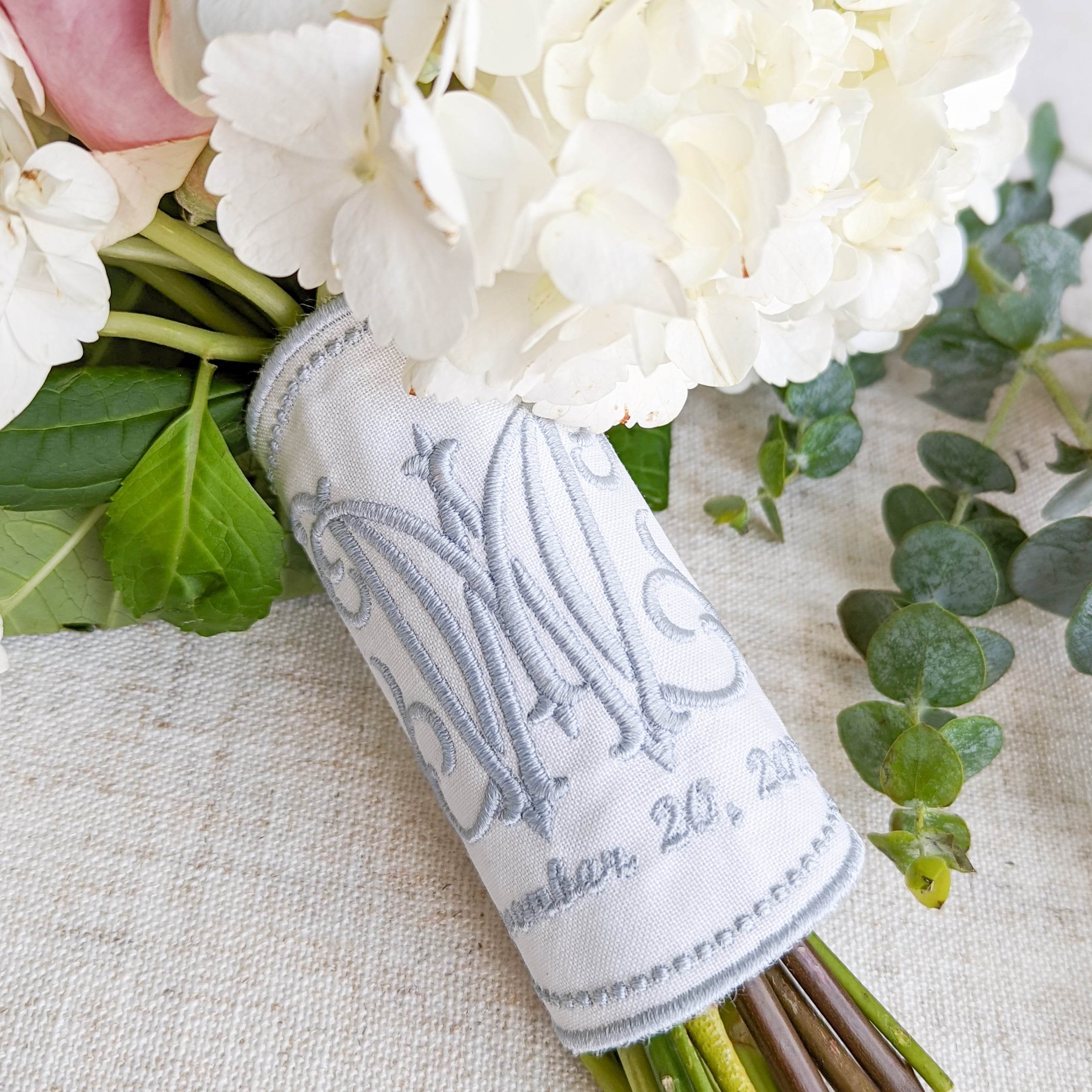 Daphne Bridal Bouquet Wrap – Embroidered Girl